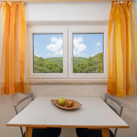 For Short Guest house Rabac